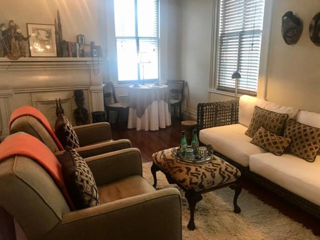 וושינגטון Elmwood 1820 Bed & Breakfast Inn מראה חיצוני תמונה